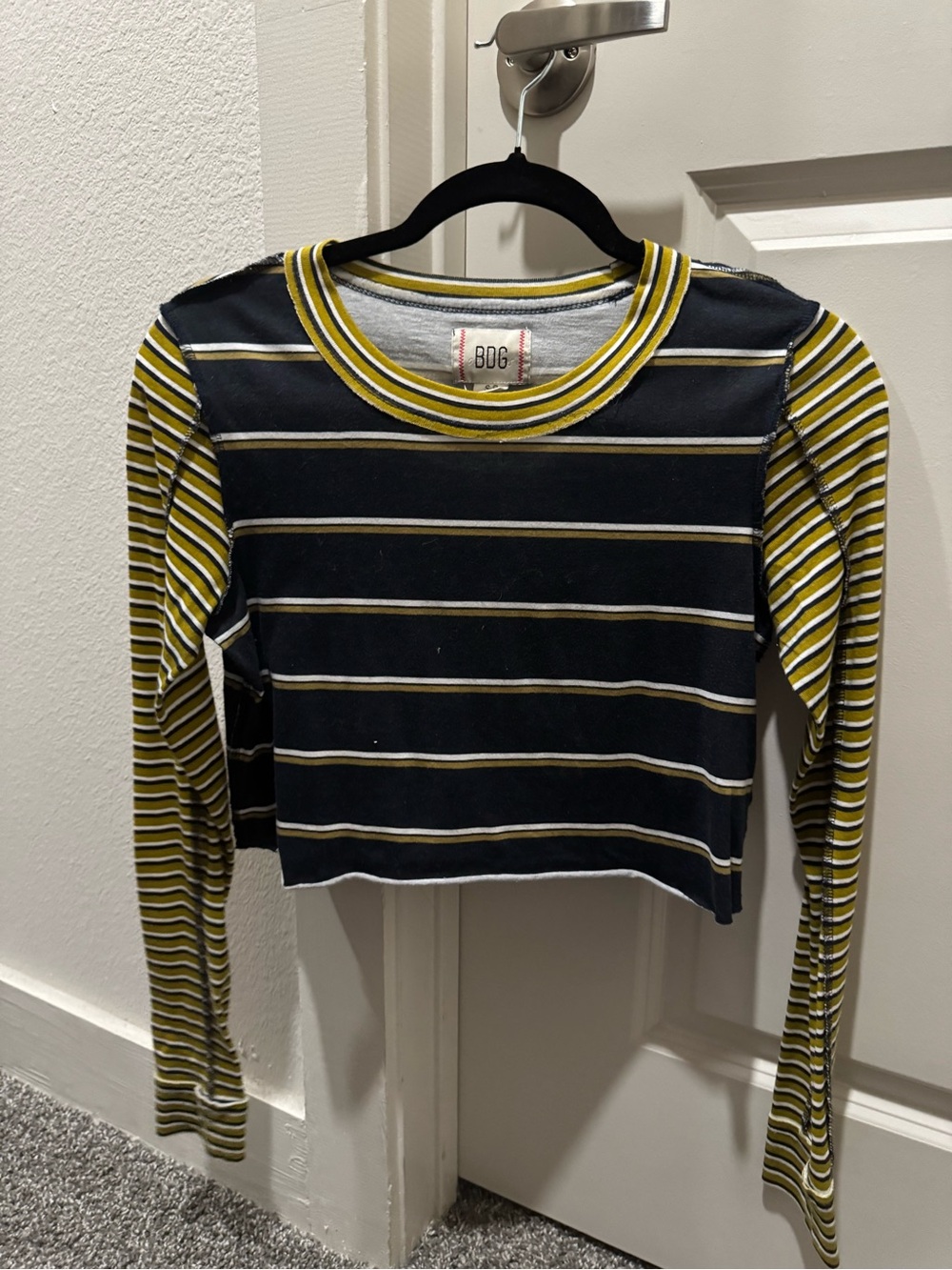 Urban Outfitters Long-Sleeve Striped Crop Top - Black & Olive
